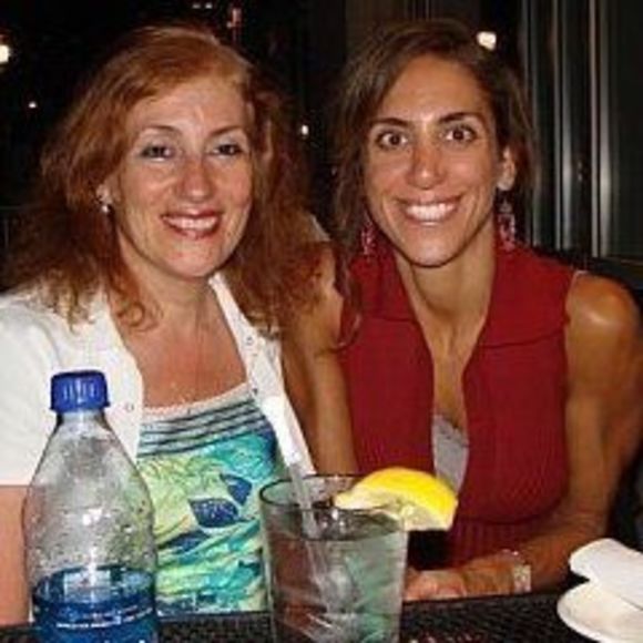 Meet your Posher, Melissa - Picture 5 of 6